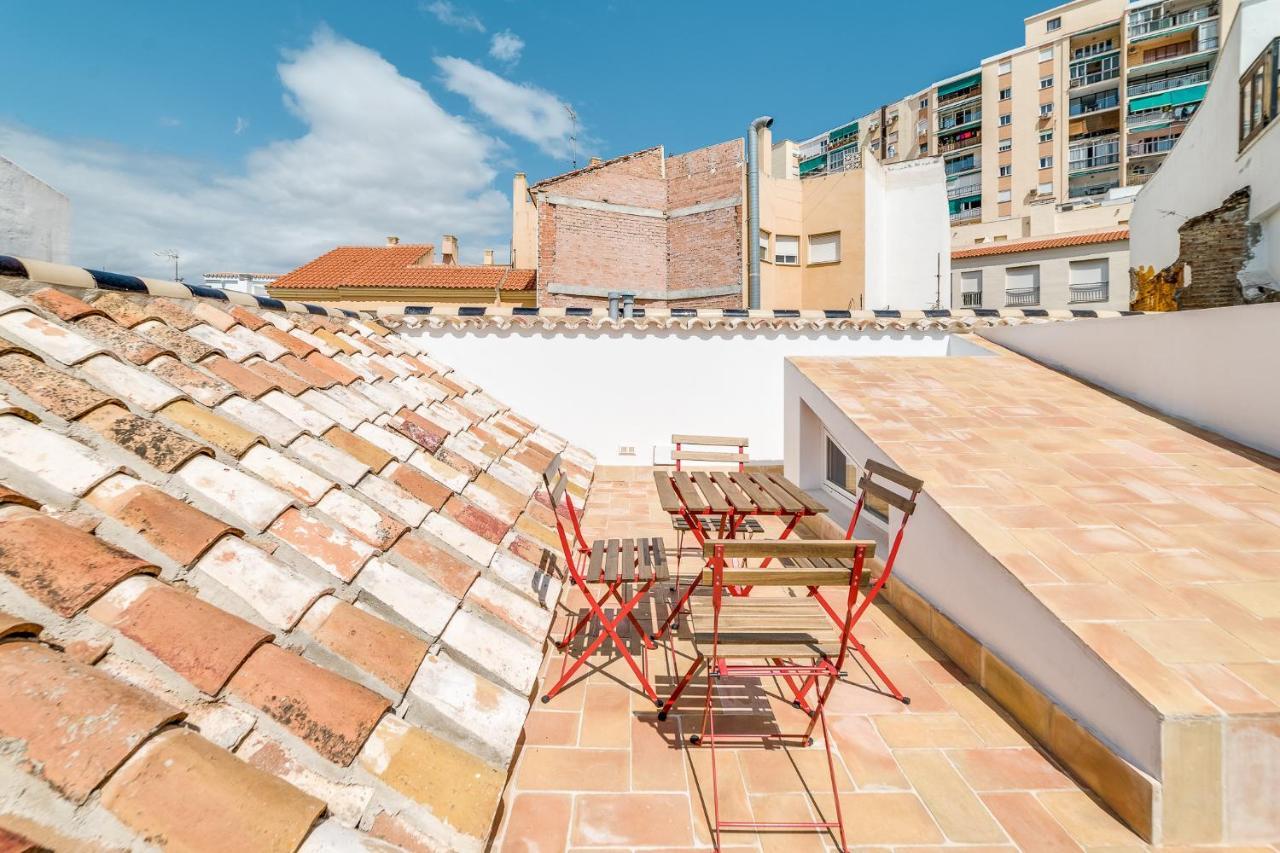 Suite Homes Sweet Postigos Terrace Malaga Bagian luar foto