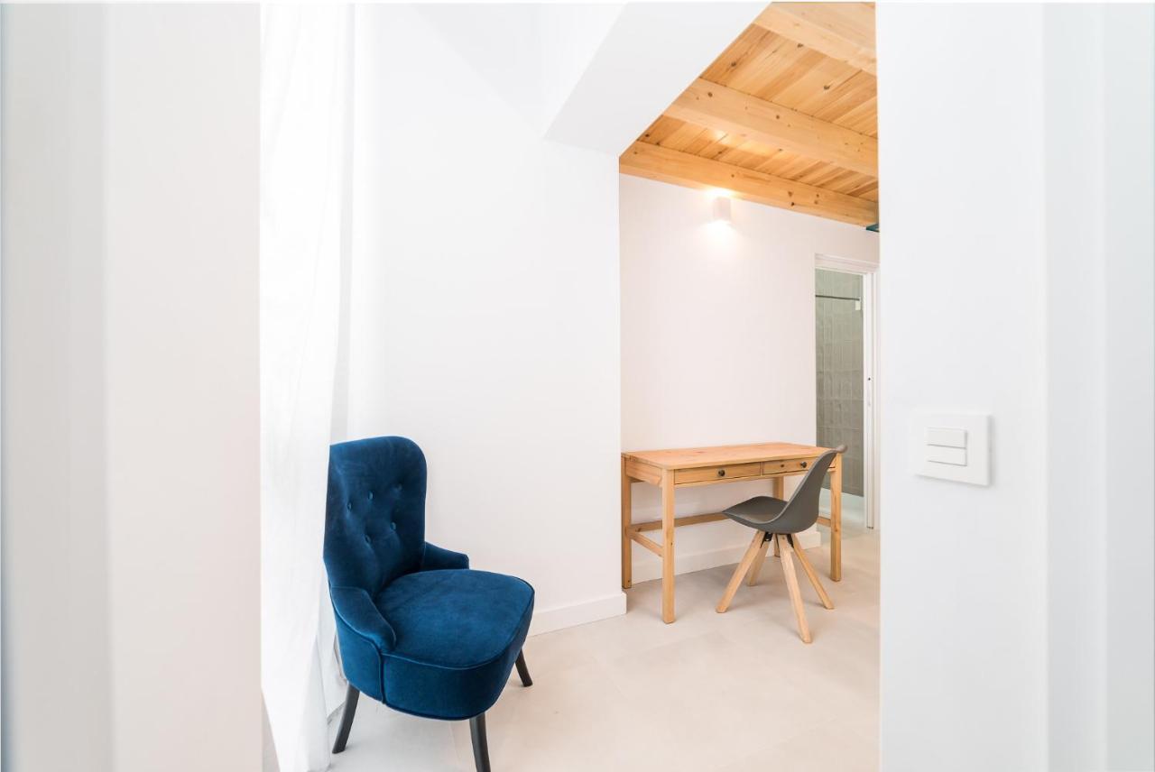 Suite Homes Sweet Postigos Terrace Malaga Bagian luar foto